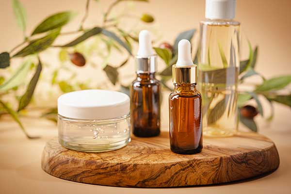 Aromathérapie et huiles essentielles